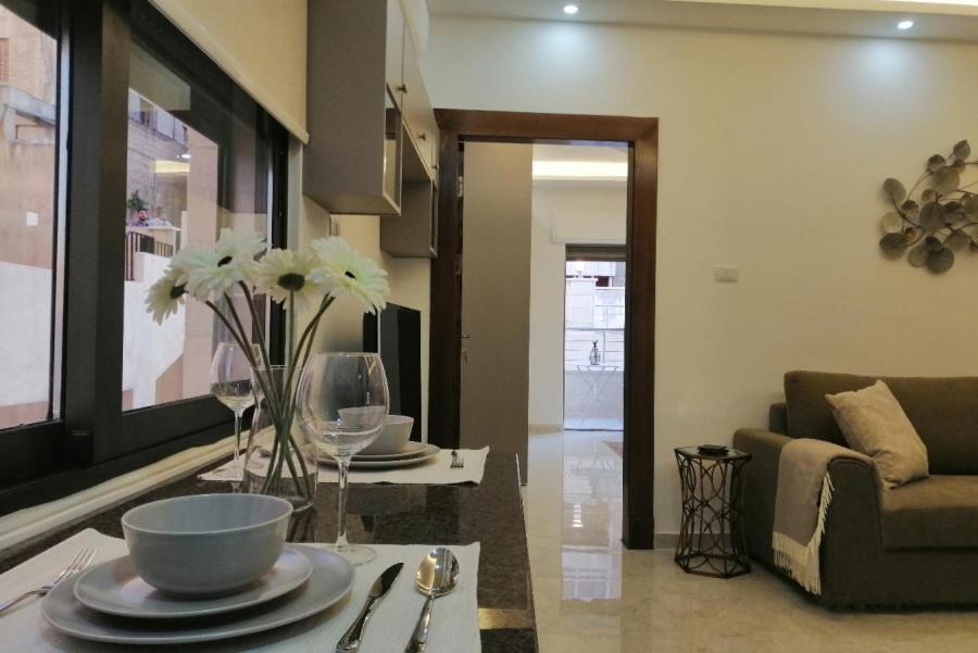 Executive Apartments Амман Екстер'єр фото