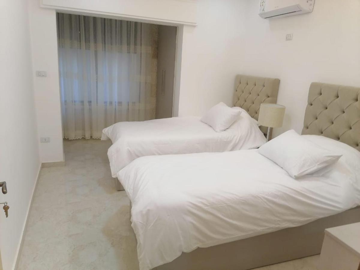 Executive Apartments Амман Екстер'єр фото
